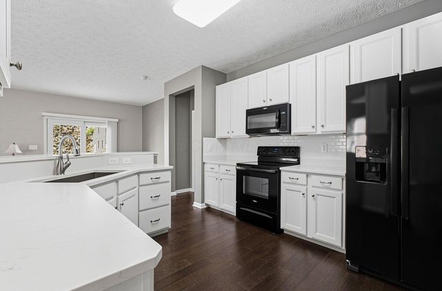 4879 Blossom Way, 41, Grove City, OH 43123