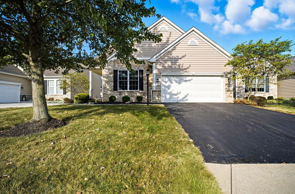 4879 Blossom Way, 41, Grove City, OH 43123