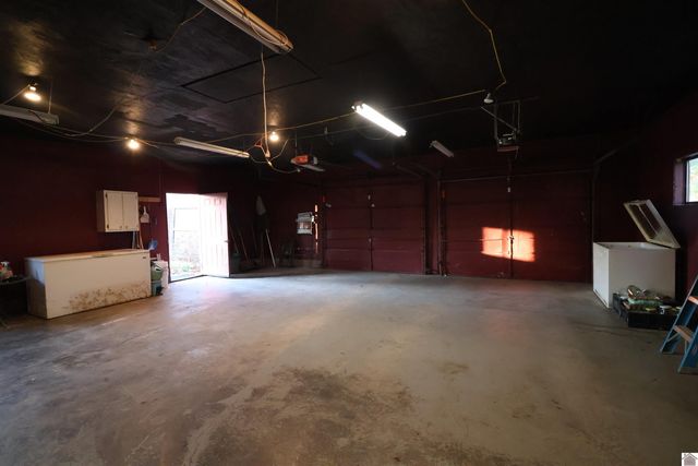 5828 cairo rd, Paducah, KY 42001