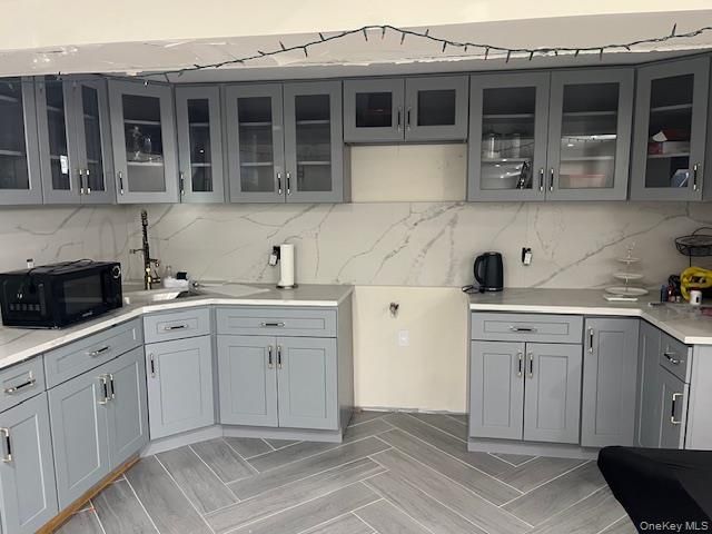 107 E Fairview Avenue, Valley Stream, NY 11580