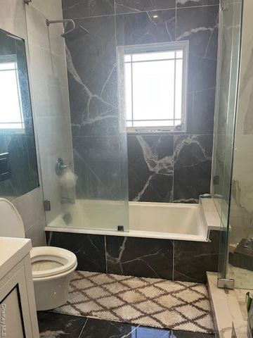 107 E Fairview Avenue, Valley Stream, NY 11580