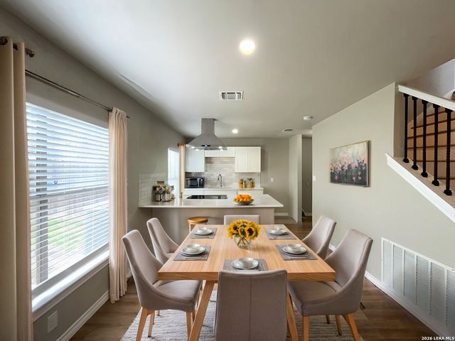 10062 Sandy Field Drive, San Antonio, TX 78245