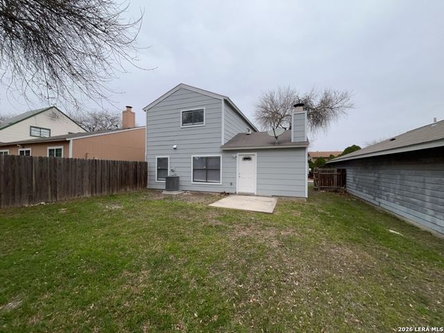 10062 Sandy Field Drive, San Antonio, TX 78245