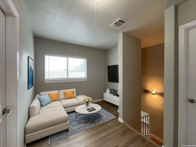 10062 Sandy Field Drive, San Antonio, TX 78245