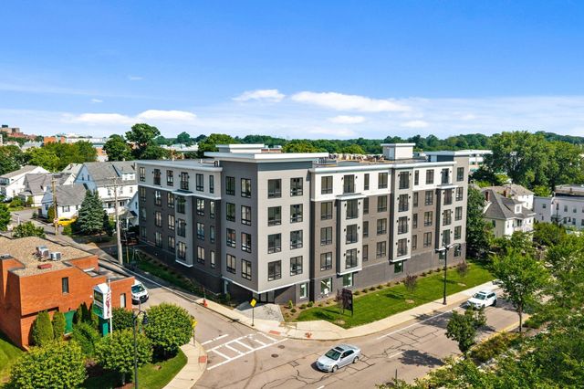 66 Mcgrath 308, Quincy, MA 02169