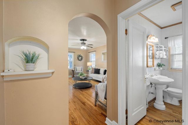 1422 W 32ND ST, Cheyenne, WY 82001