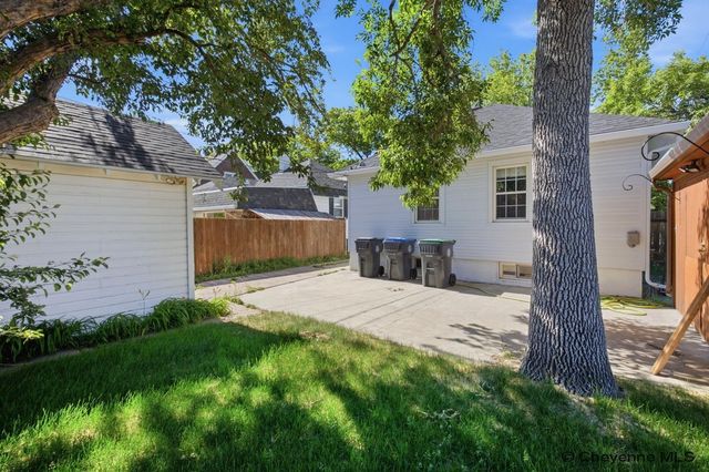 1422 W 32ND ST, Cheyenne, WY 82001