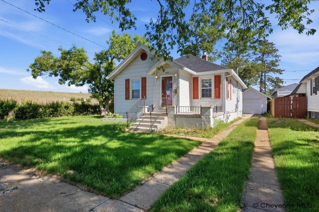 1422 W 32ND ST, Cheyenne, WY 82001