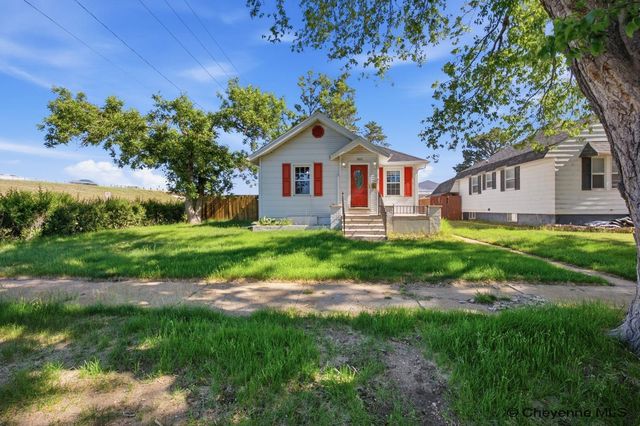 1422 W 32ND ST, Cheyenne, WY 82001
