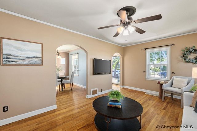 1422 W 32ND ST, Cheyenne, WY 82001