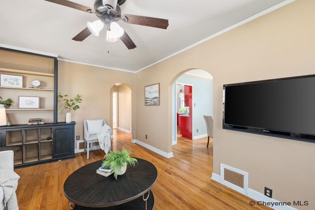 1422 W 32ND ST, Cheyenne, WY 82001