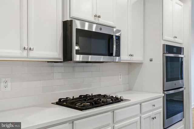 24719 MONK MEADOWS TER, Sterling, VA 20166