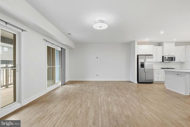 24719 MONK MEADOWS TER, Sterling, VA 20166