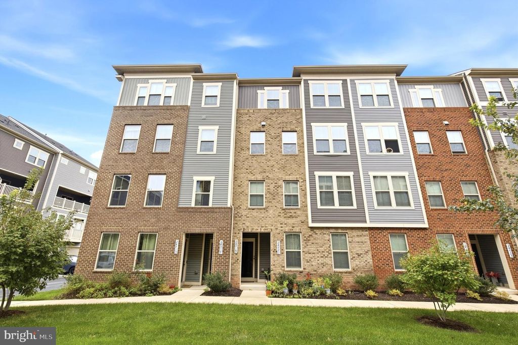 24719 MONK MEADOWS TER, Sterling, VA 20166