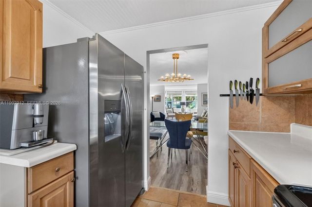 9821 Sunrise Lakes Boulevard 107, Sunrise, FL 33322
