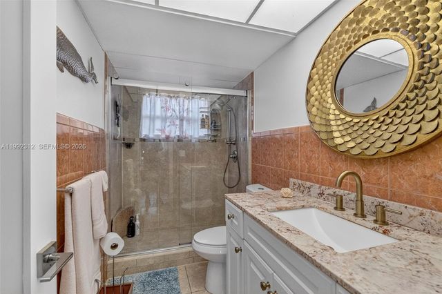 9821 Sunrise Lakes Boulevard 107, Sunrise, FL 33322