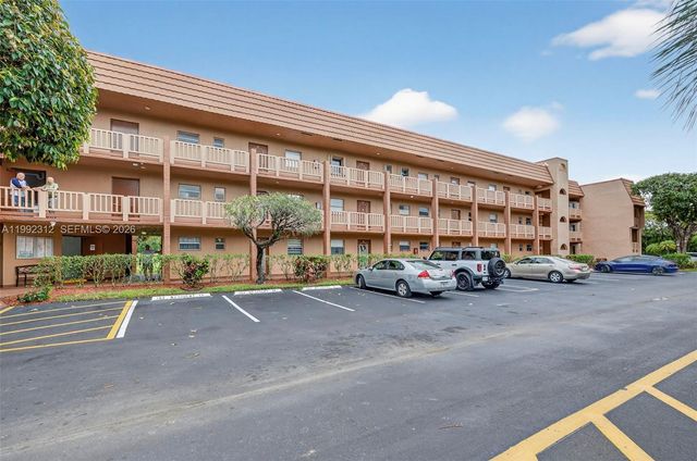 9821 Sunrise Lakes Boulevard 107, Sunrise, FL 33322