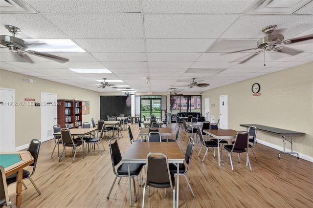 9821 Sunrise Lakes Boulevard 107, Sunrise, FL 33322