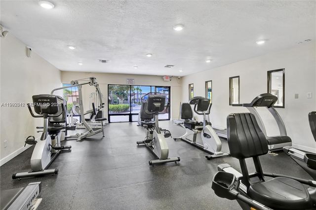 9821 Sunrise Lakes Boulevard 107, Sunrise, FL 33322