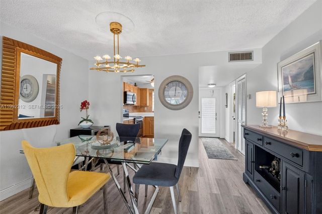 9821 Sunrise Lakes Boulevard 107, Sunrise, FL 33322