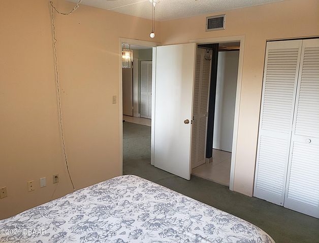 100 Silver Beach Ave Apt 618, Daytona Beach, FL 32118