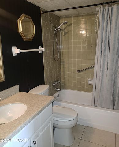 100 Silver Beach Ave Apt 618, Daytona Beach, FL 32118