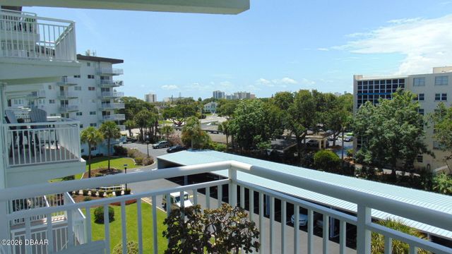 100 Silver Beach Ave Apt 618, Daytona Beach, FL 32118