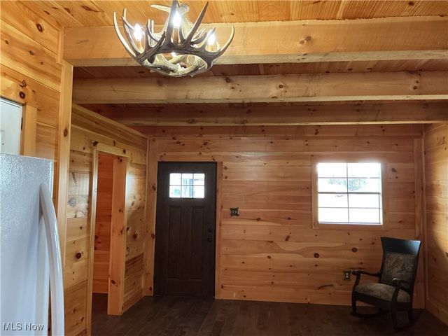 10550 Symmes Creek Road, Adamsville, OH 43802