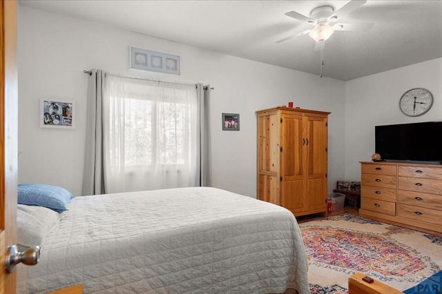 1230 E Bella Vista Dr, Pueblo West, CO 81007