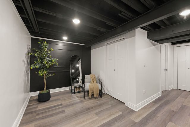 9525 Parkside Avenue, Oak Lawn, IL 60453