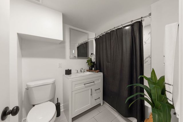 9525 Parkside Avenue, Oak Lawn, IL 60453