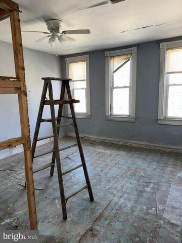 2021 W LANVALE ST, Baltimore, MD 21217