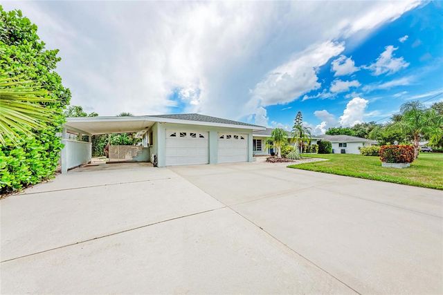 2705 S BRINK AVENUE, Sarasota, FL 34239