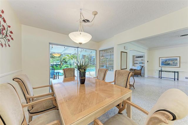 2705 S BRINK AVENUE, Sarasota, FL 34239