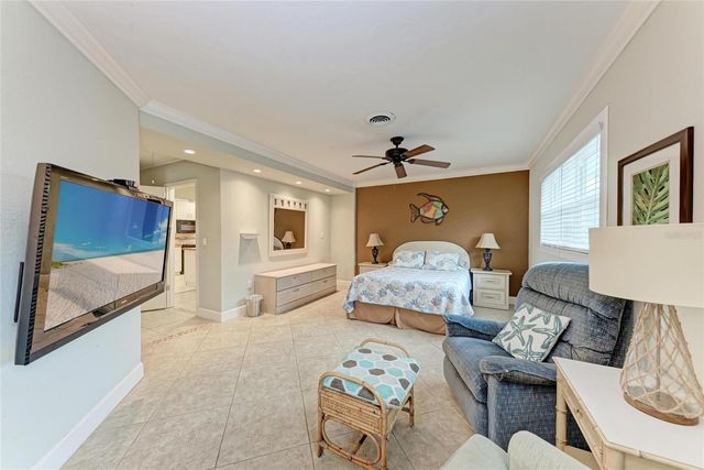 2705 S BRINK AVENUE, Sarasota, FL 34239