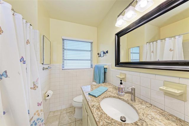 2705 S BRINK AVENUE, Sarasota, FL 34239