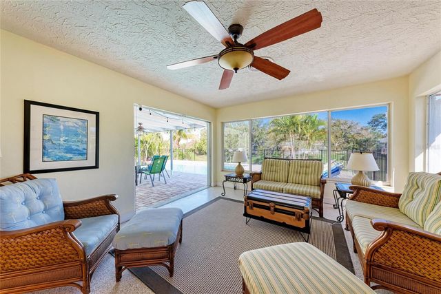 2705 S BRINK AVENUE, Sarasota, FL 34239