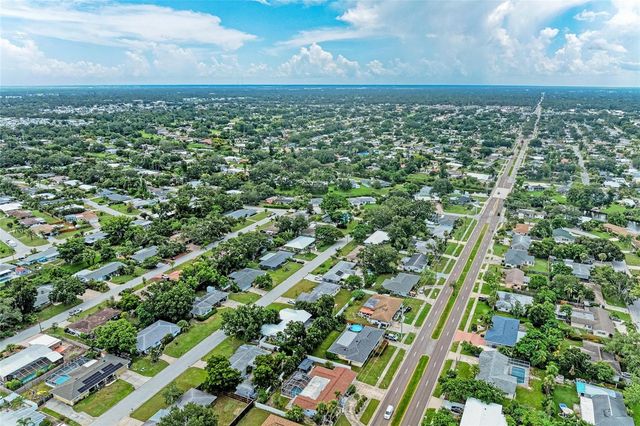 2705 S BRINK AVENUE, Sarasota, FL 34239