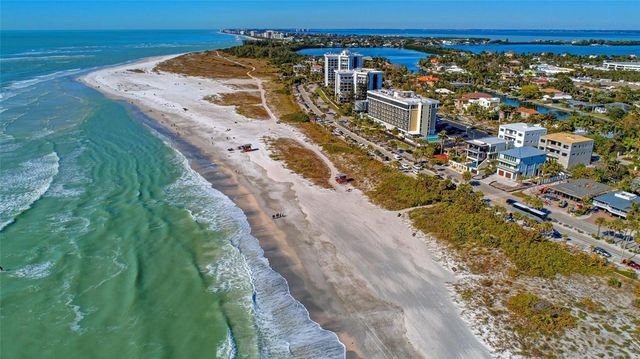 2705 S BRINK AVENUE, Sarasota, FL 34239