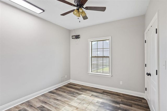 2319 Gracie Drive, Lake Charles, LA 70611