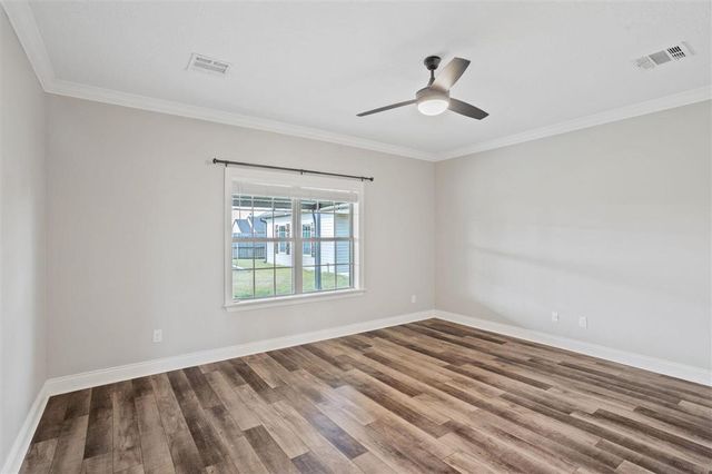 2319 Gracie Drive, Lake Charles, LA 70611