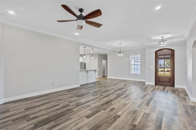 2319 Gracie Drive, Lake Charles, LA 70611