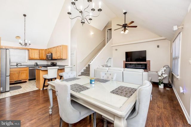 631 E MAIN ST, Fruitland, MD 21826