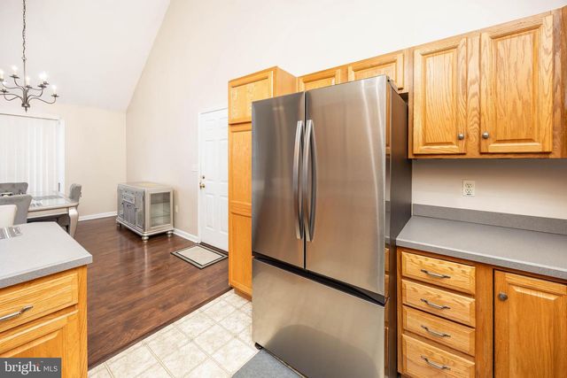 631 E MAIN ST, Fruitland, MD 21826