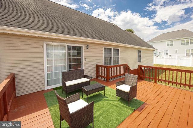 631 E MAIN ST, Fruitland, MD 21826