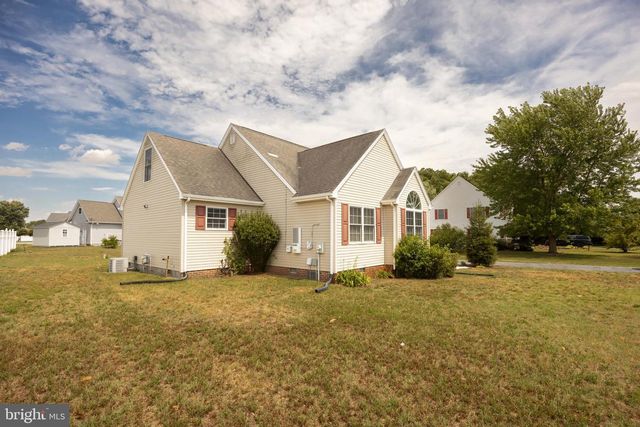 631 E MAIN ST, Fruitland, MD 21826