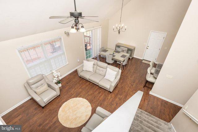 631 E MAIN ST, Fruitland, MD 21826