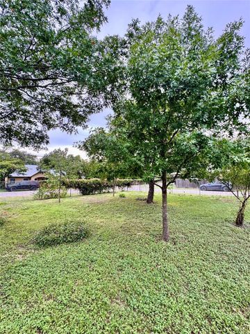 143 N West ST, Bertram, TX 78605