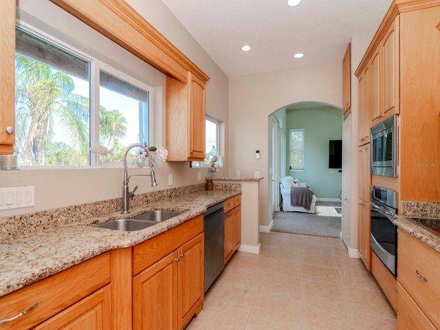 320 GEORGIA AVENUE, Crystal Beach, FL 34681