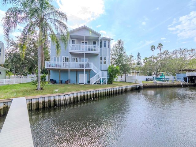 320 GEORGIA AVENUE, Crystal Beach, FL 34681